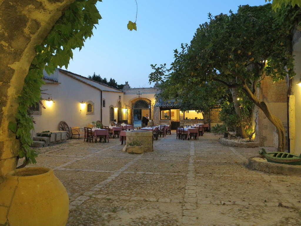 Baglio Siciliamo Country House (Adults Only) Hotel Lido di Noto Exterior photo